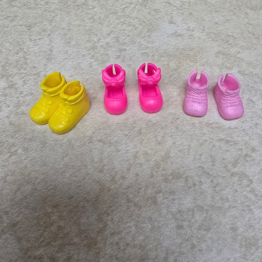 Lot of 3 Pairs Doll Shoes Yellow Sneakers Pink Mary Janes Light Pink Boots